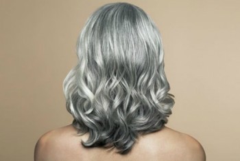 tóc bạc sớm